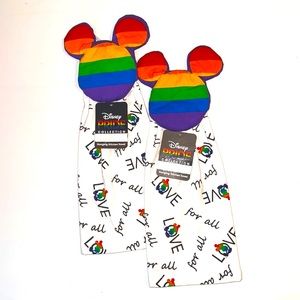 Disney Pride Collection Hanging Dish Towel Set NWT